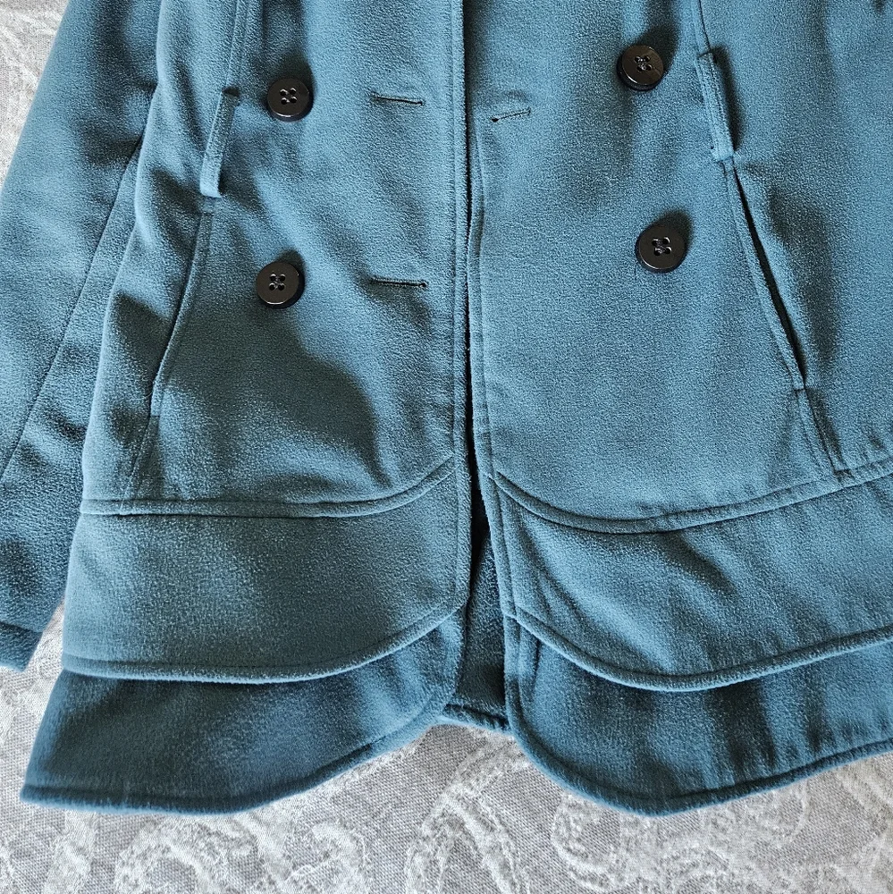 Jade green coat - Picture 7 of 7